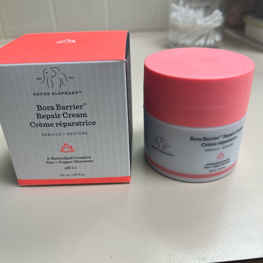 bora barrier repair drunk elephant moisturizer